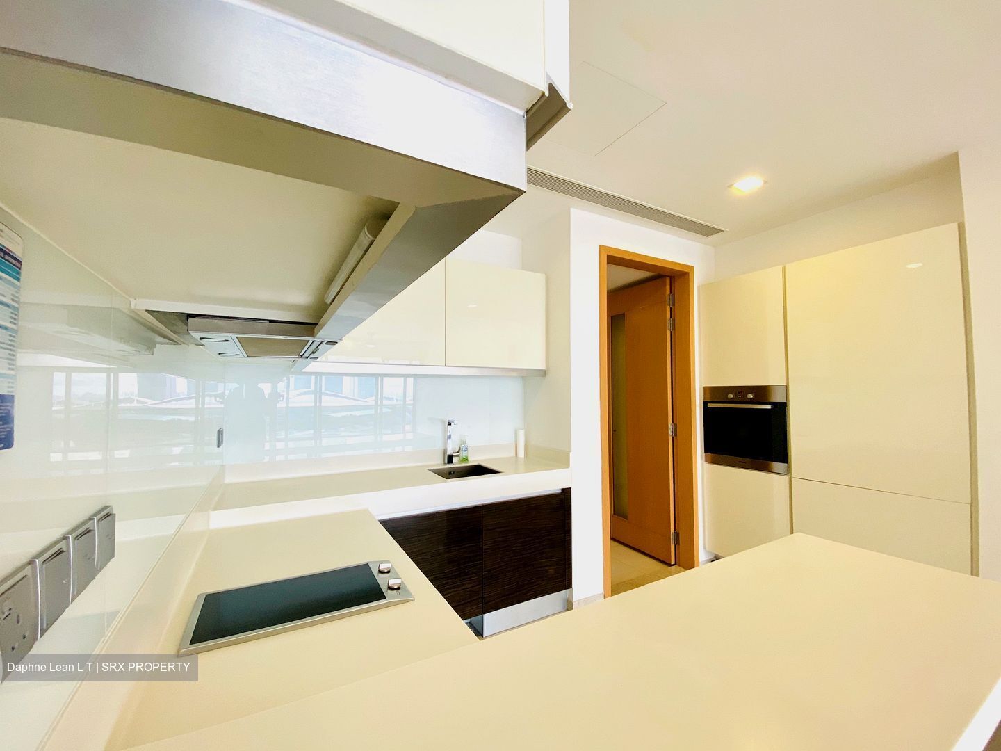 Marina Bay Suites (D1), Condominium #288188891